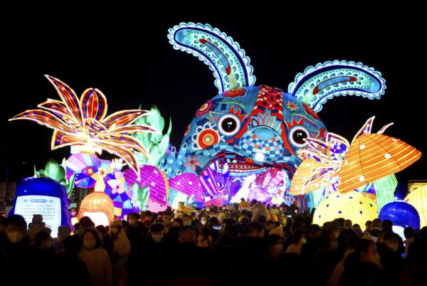 古都上元节 千年不夜城