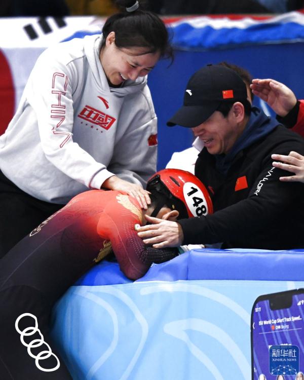 短道速滑｜世界杯德累斯顿站：林孝埈、钟宇晨分获男子500米冠、亚军