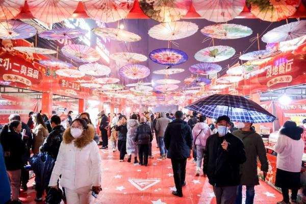 湖南荷塘：花样闹元宵 节日风味浓