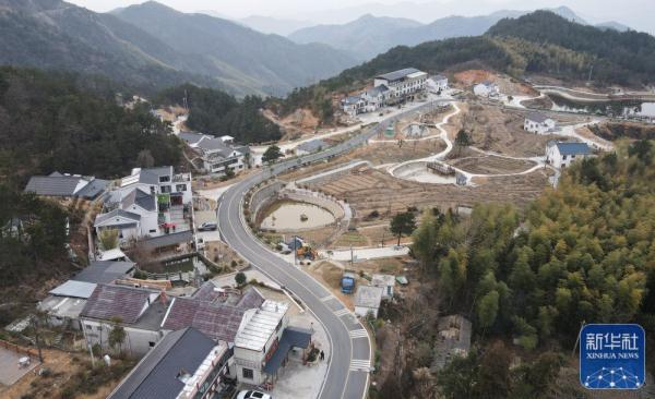 南方山村的“冰雪热”