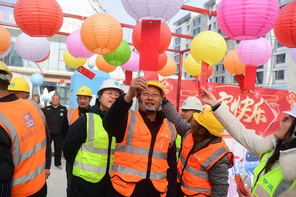 南京：张灯结彩庆元宵