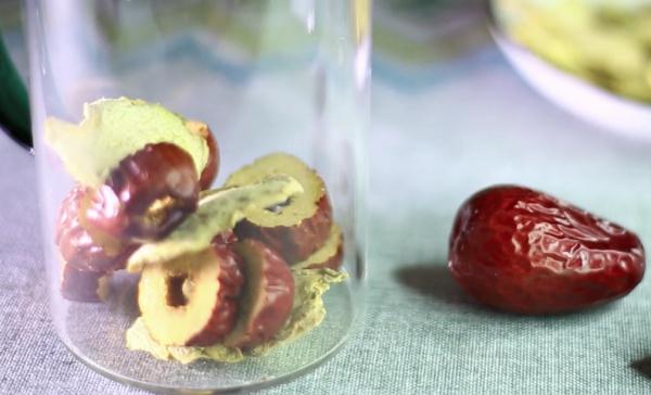 它+红枣,补中益气、养血安神!但三类人不建议吃 它+红枣,补中益气、养血安神!但三类人不建议吃