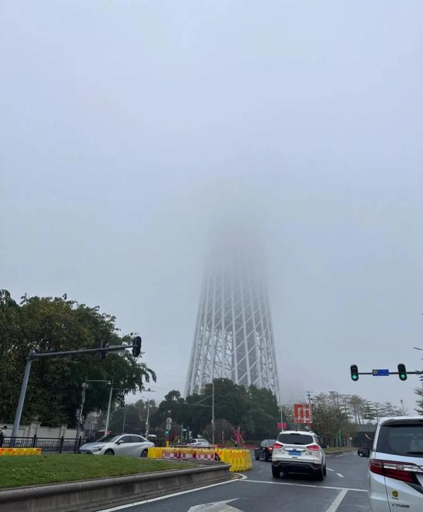 42个预警信号生效！广东发布重大天气情况通告，出行务必小心