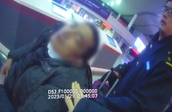 K784次列车突发这一幕