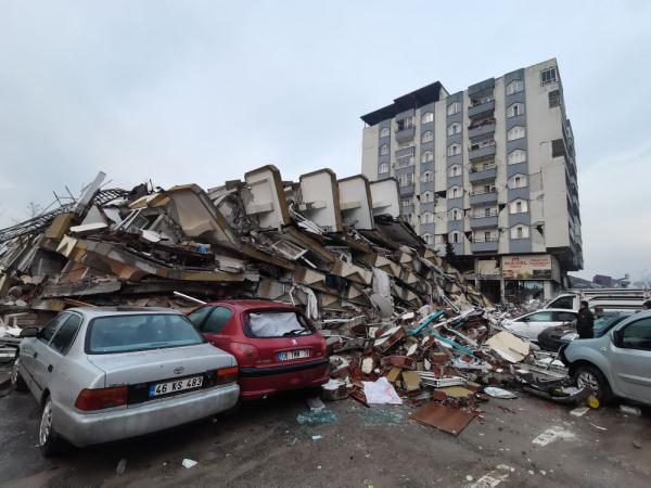 土耳其卡赫拉曼马拉什：地震过后