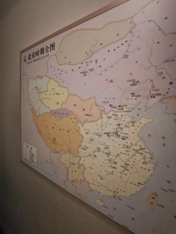 《满江红》的故事，竟是气候下的“一盘大棋”？