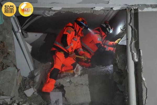 已经抵达！持续救援！