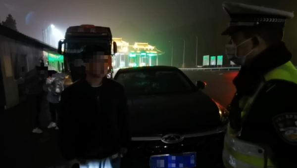 又是“瞎”坚持!挑战身体极限酿事故 又是“瞎”坚持!挑战身体极限酿事故