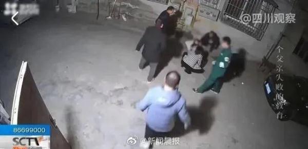 父亲用武士刀教育13岁儿子，意外刺死！“我只是想吓唬他”