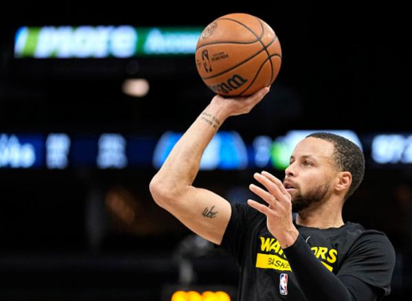 除了詹姆斯，还有哪些NBA各项纪录保持者？