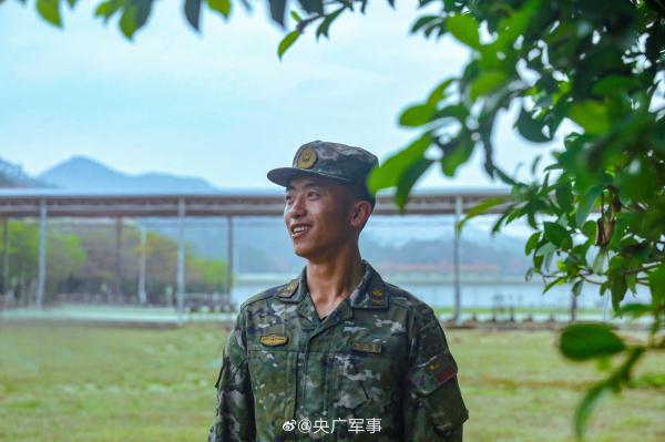 分享美图！早春的军营有多美