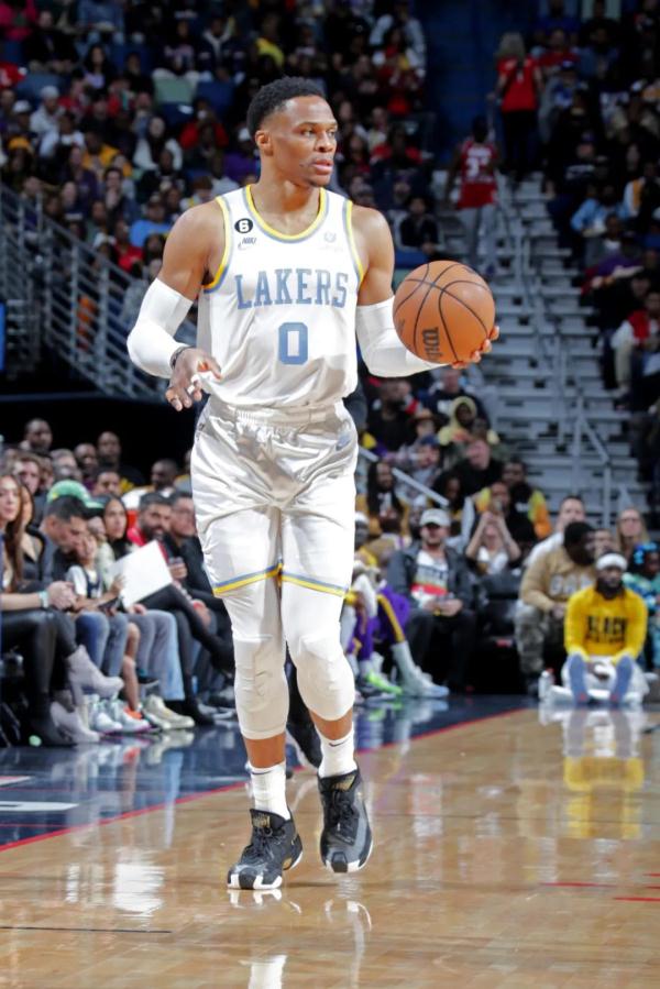 除了詹姆斯，还有哪些NBA各项纪录保持者？