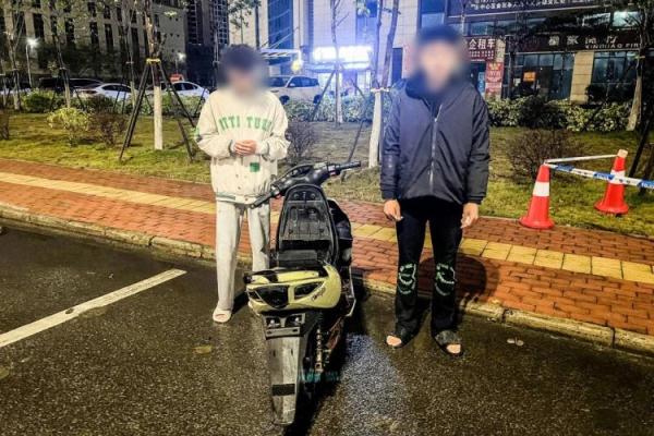 偷钥匙、冲卡！现在的“小年轻”胆子都这么大？！