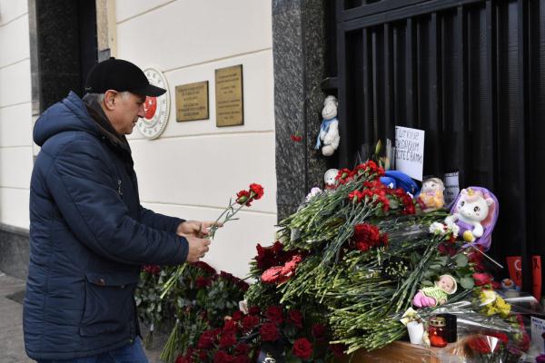 一方有难 八方支援 一方有难 八方支援