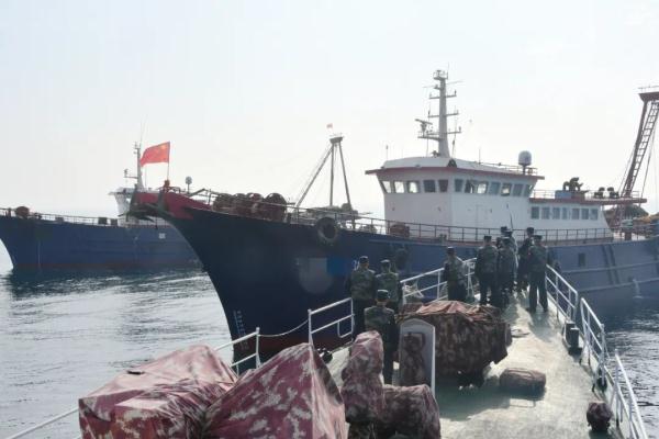 涉案人员30名、渔获物约6.7万斤!儋州海警局查获3艘非法捕捞渔船 涉案人员30名、渔获物约6.7万斤!儋州海警局查获3艘非法捕捞渔船