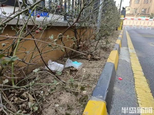 这得多大仇!小区物业经理用膝盖顶断业主三根肋骨 这得多大仇!小区物业经理用膝盖顶断业主三根肋骨