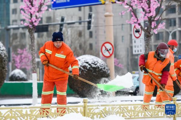 内蒙古鄂尔多斯出现降雪天气