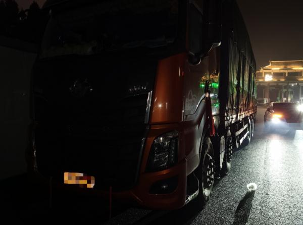 又是“瞎”坚持!挑战身体极限酿事故 又是“瞎”坚持!挑战身体极限酿事故