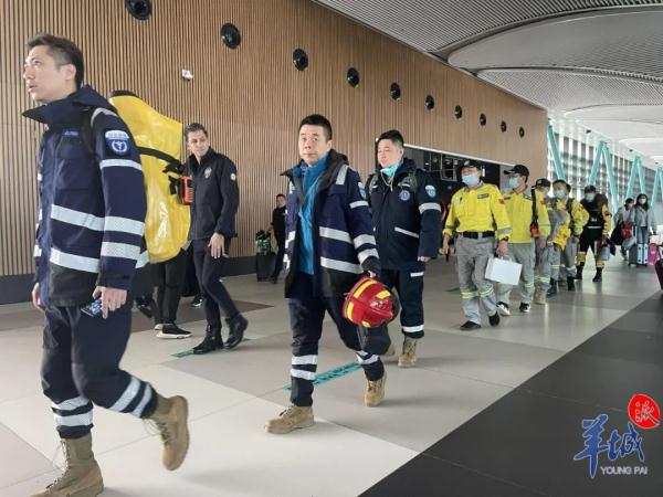 强震已致土叙两国超2.1万人遇难！连线蓝天救援队前方队员，最新情况→