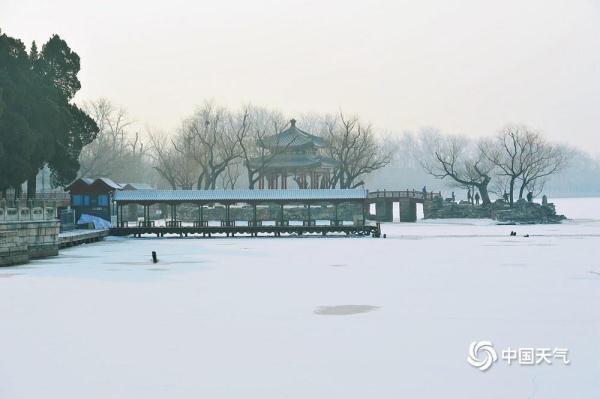 美！这是雪后的颐和园