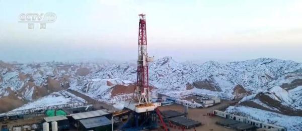 钻探核心技术不断突破 助力我国超深油气开发 钻探核心技术不断突破 助力我国超深油气开发