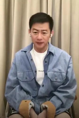 李健：光环不属于我，属于李响和“李响们”