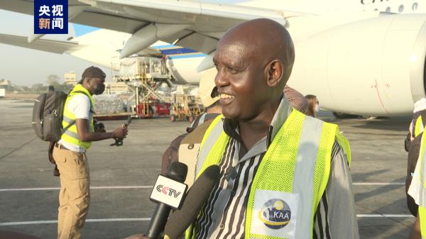 肯尼亚各界热烈欢迎中国旅行团抵肯