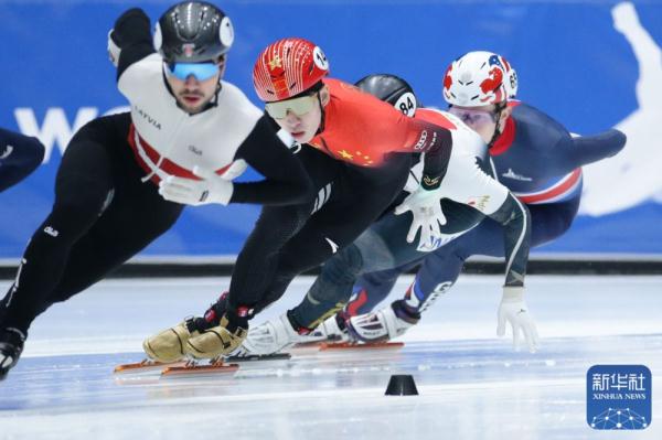 短道速滑｜世界杯多德雷赫特站：林孝埈、王晔分别晋级男、女1000米半决赛
