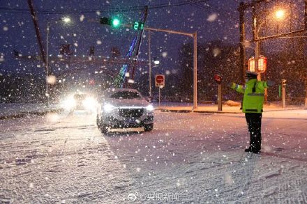 警察手机里最怕家人看见的照片