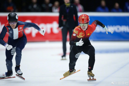 短道速滑世界杯多德雷赫特站：林孝埈获男子1000米B组决赛第一名