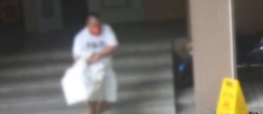 14公斤黄金不翼而飞!上海一老伯保险箱整个被盗,警方:门窗完好... 14公斤黄金不翼而飞!上海一老伯保险箱整个被盗,警方:门窗完好...