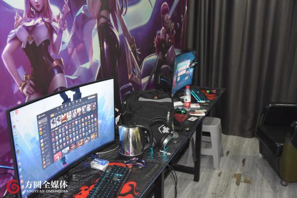 800条未成年人“开房”记录?检察官暗访 800条未成年人“开房”记录?检察官暗访