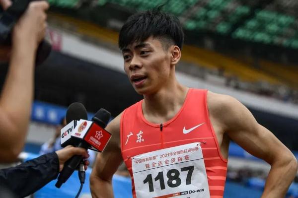 比苏炳添仅慢0.01秒！广东“00后”小将真棒
