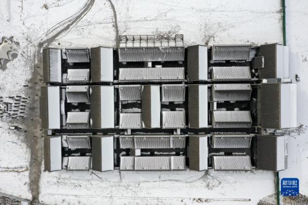 雪落“凤凰城” 雪落“凤凰城”