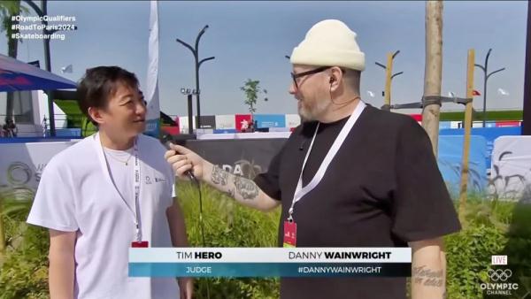 我们正在见证街式滑板水平的飞跃——专访滑板世锦赛中国裁判田军