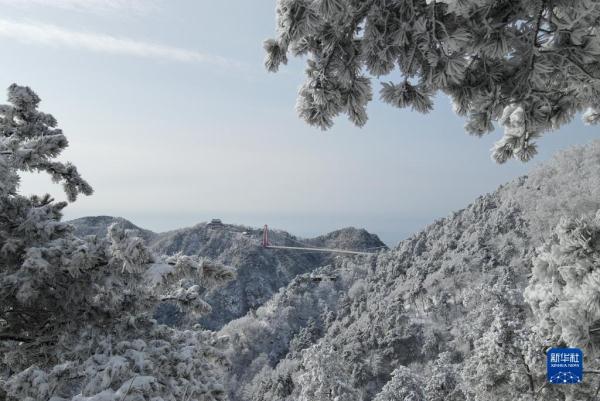 蒙山雪霁美如画