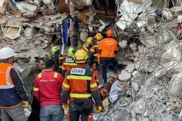 再救一人!香港搜救队:绝不放过任何拯救生命的机会 再救一人!香港搜救队:绝不放过任何拯救生命的机会
