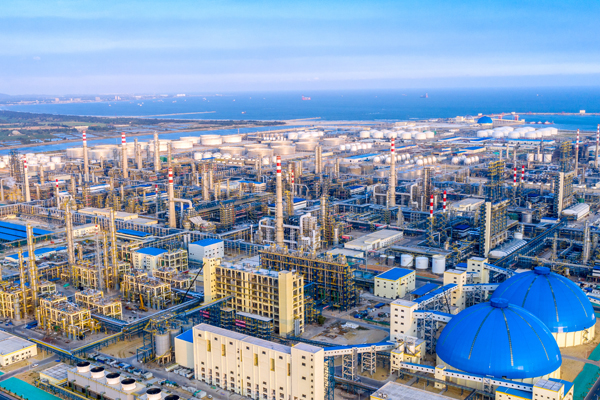 助力绿色石化基地建设 千万吨级炼化一体化项目进入全面试产阶段