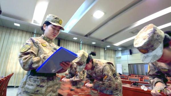 这名女兵,了不起 这名女兵,了不起