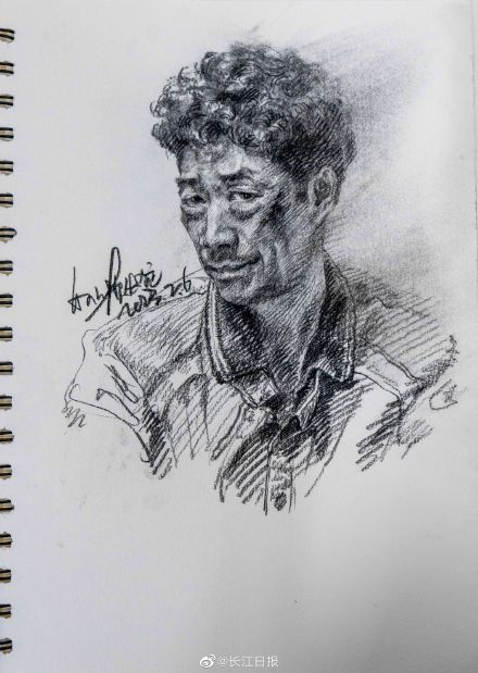 原来美术生这样追狂飙：00后追剧狂飙为人物画素描