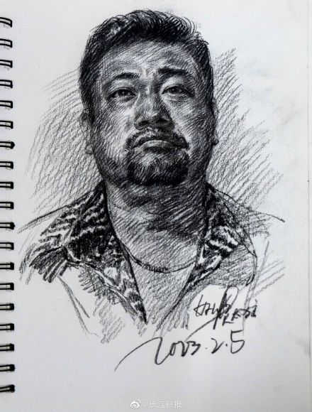 原来美术生这样追狂飙：00后追剧狂飙为人物画素描