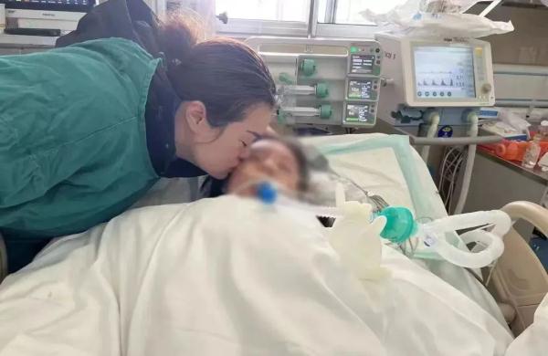 19岁的广东女孩走了,用另一种方式爱着世界 19岁的广东女孩走了,用另一种方式爱着世界