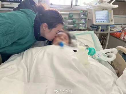 送别天使!19岁女孩离世捐器官救5人 送别天使!19岁女孩离世捐器官救5人