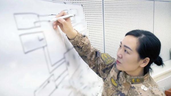 这名女兵,了不起 这名女兵,了不起