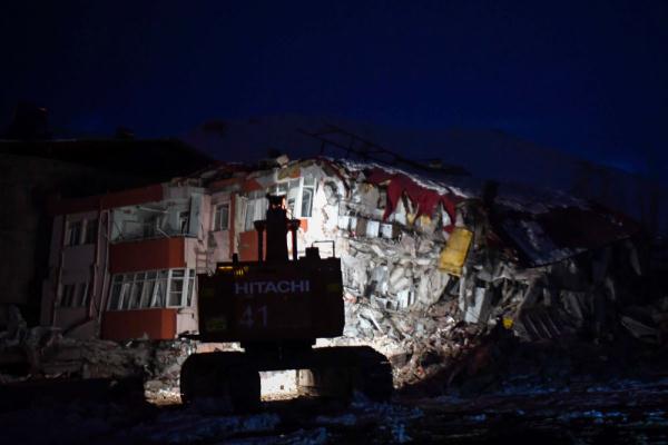 救援队影像日志·2月14日 | 有光的地方 救援队影像日志·2月14日 | 有光的地方