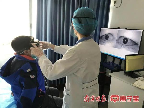 起床躺下就晕、看到房子天旋地转……专家提醒：可能患了这种病