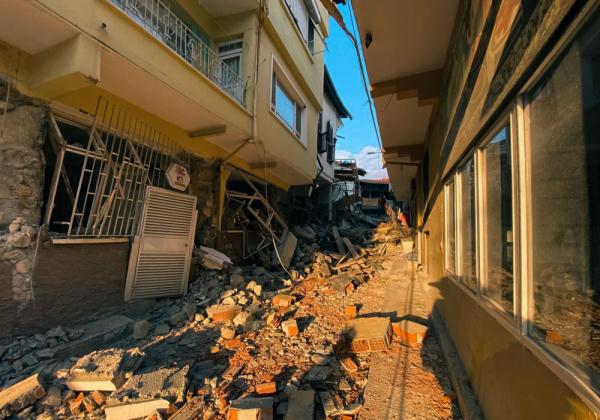 救援队影像日志·2月14日 | 有光的地方 救援队影像日志·2月14日 | 有光的地方