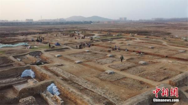安徽明中都遗址发掘为宋元至明清宫殿制度演变添新证 安徽明中都遗址发掘为宋元至明清宫殿制度演变添新证