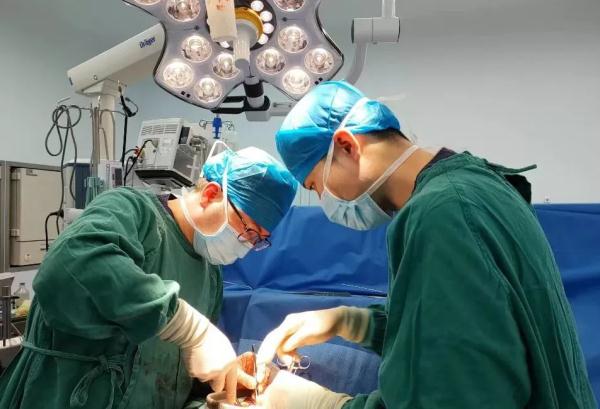 太凶险！厦门连发34例！33岁女子紧急抢救6小时！医生提醒……