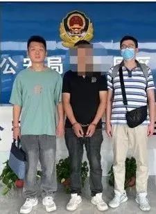 经常会想起，那个忽然消失的“女友”